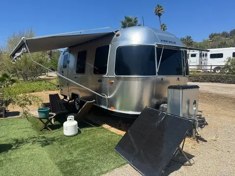 2019 Airstream Bambi 22FB — photo 2