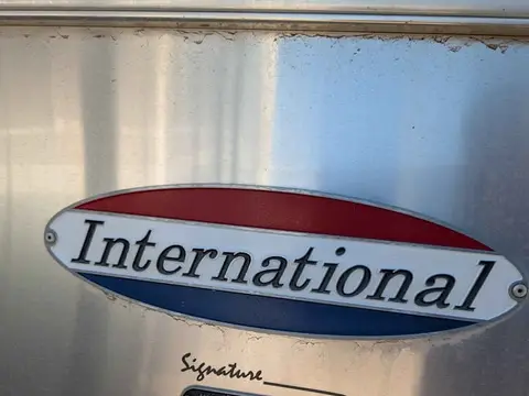 2017 Airstream International Signature — photo 4