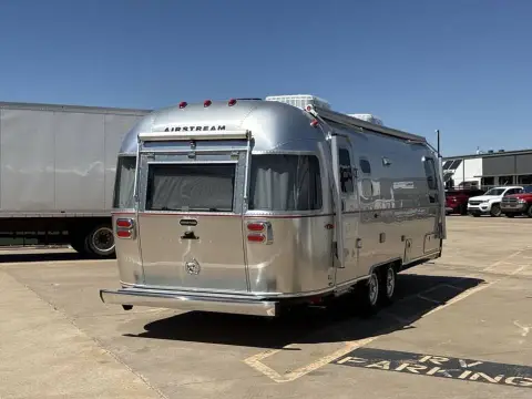 2027 Airstream Stetson + 6666 Special Edition 27FB — photo 3