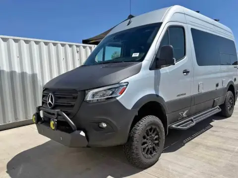 2025 Airstream Interstate 19X AWD — photo 1