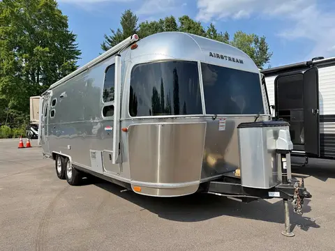 2019 Airstream International Signature — photo 1