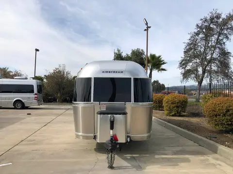 2019 Airstream Bambi 22FB — photo 5