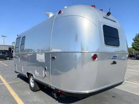 2024 Airstream Bambi 22FB — photo 5