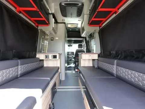 2025 Airstream Interstate AWD 19X — photo 4