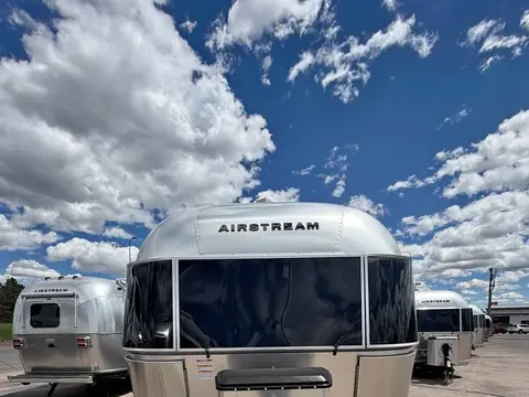 2026 Airstream Tradewind 25FB — photo 1