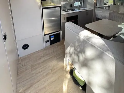 2026 Airstream Bambi 22FB — photo 3