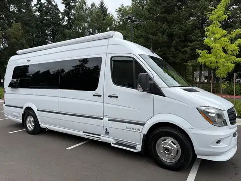 2016 Airstream Interstate — photo 3