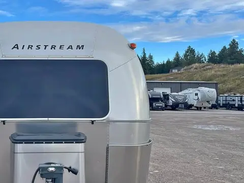 2002 Airstream Safari LS 23RB — photo 2