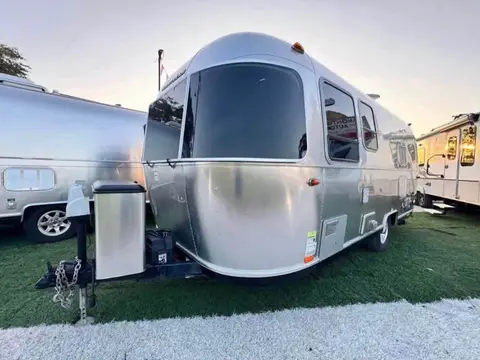 2019 Airstream Bambi — photo 3
