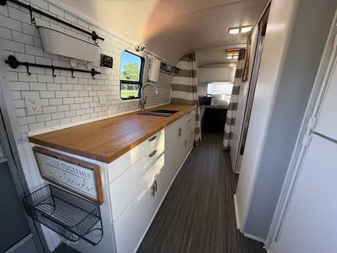 1997 Airstream Safari 25 ft — photo 5