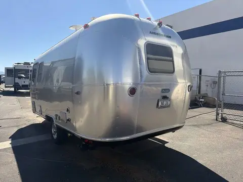 2021 Airstream Bambi 22FB — photo 2