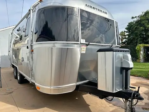 2018 Airstream International 23CB — photo 3