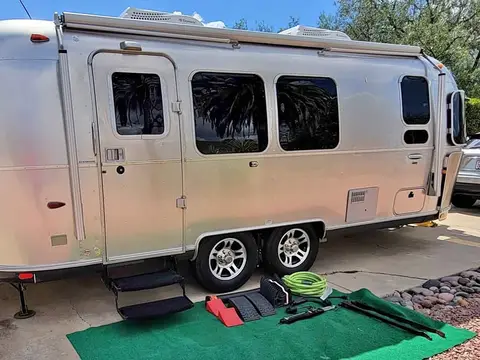 2013 Airstream International 23FB — photo 1