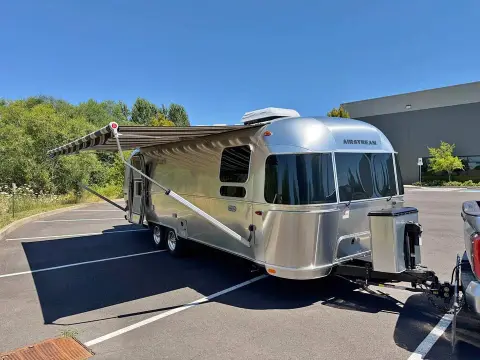 2022 Airstream Globetrotter 27FBQ — photo 1