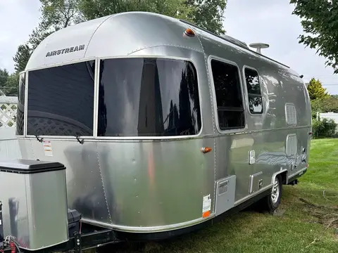 2019 Airstream Bambi Sport 22FB — photo 1