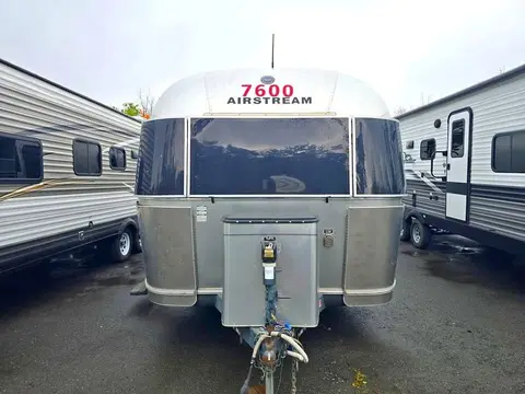 2012 Airstream Flying Cloud — photo 1