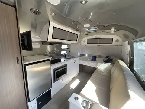 2020 Airstream Caravel 22FB; — photo 3