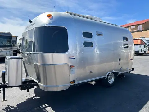 2005 Airstream International 19 ft — photo 5