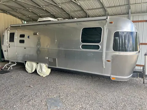 2015 Airstream Flying Cloud 27FB — photo 1