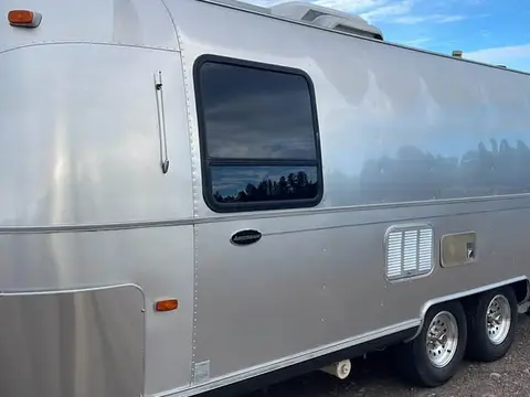 2002 Airstream Safari LS 23RB — photo 3