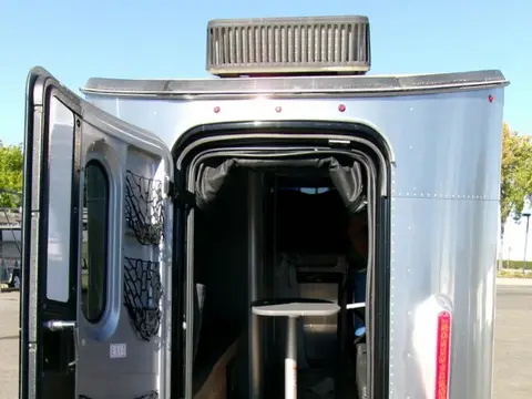 2017 Airstream Basecamp 16 ft — photo 5