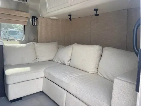 2023 Airstream Pottery Barn 28RBT — photo 3