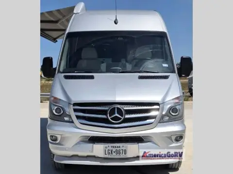 2018 Airstream Interstate Grand Tour EXT Std. Model — photo 2