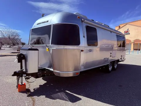 2018 Airstream International Signature — photo 1