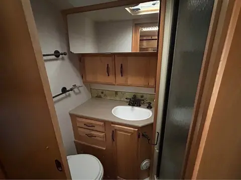 2009 Airstream Classic 34 ft — photo 4