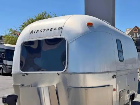2003 Airstream Bambi 16 ft — photo 1