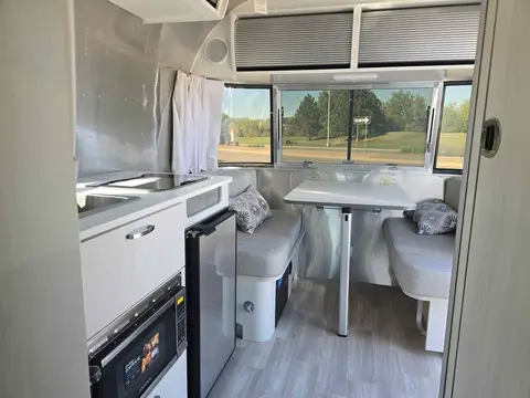 2027 Airstream Bambi — photo 5