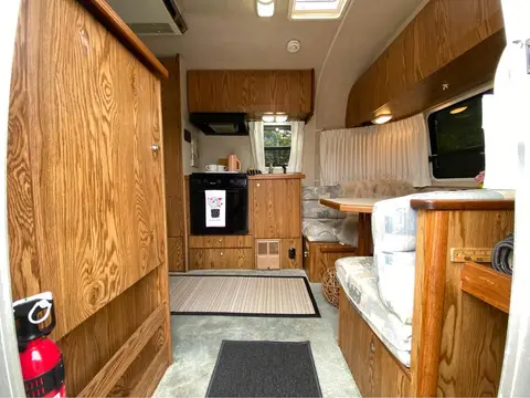2002 Airstream Bambi — photo 3