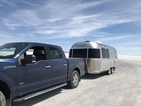2013 Airstream International Serenity 23D — photo 2