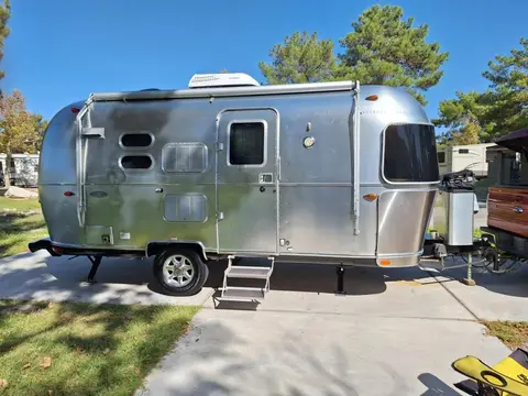 2018 Airstream Flying Cloud 20FB — photo 3