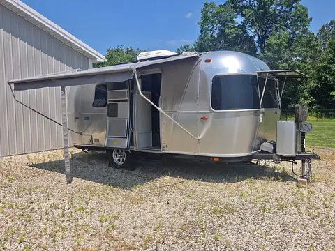 2023 Airstream Bambi 20FB — photo 1