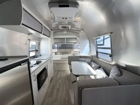 2024 Airstream Bambi 22FB — photo 2