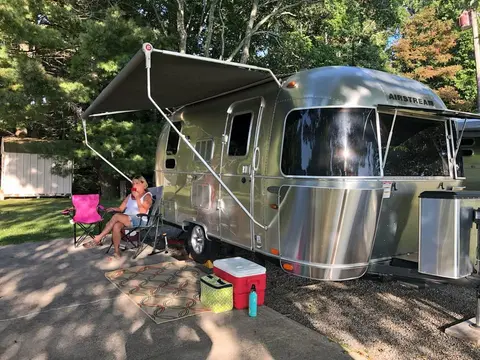 2015 Airstream Flying Cloud 19CB; — photo 1