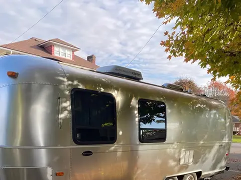 2001 Airstream Safari 25 ft — photo 3