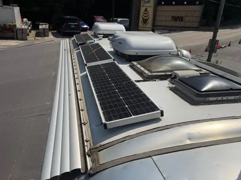 2017 Airstream Flying Cloud 28FC — photo 3