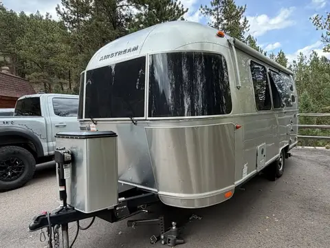 2023 Airstream Caravel 20FB — photo 3