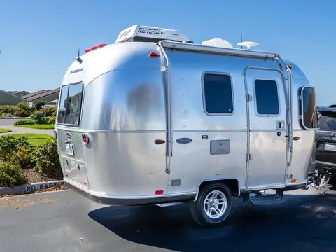 2018 Airstream Bambi 16 — photo 3