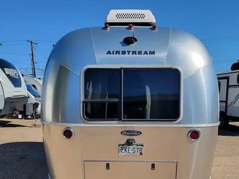 2019 Airstream Bambi 16RB — photo 4