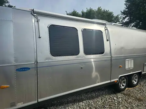 2006 Airstream Classic 30SO; — photo 2
