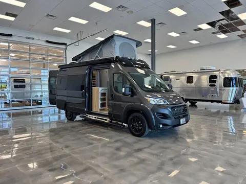 2026 Airstream Rangeline Pop Top — photo 1