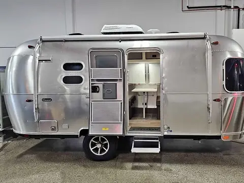 2024 Airstream Caravel 20FB — photo 1