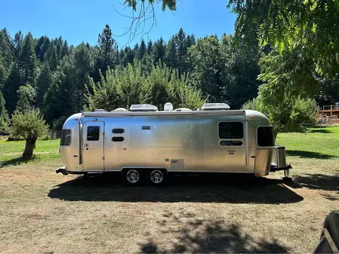 2014 Airstream International Sterling 27FB — photo 1