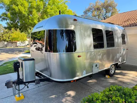 2023 Airstream Bambi 20FB — photo 2