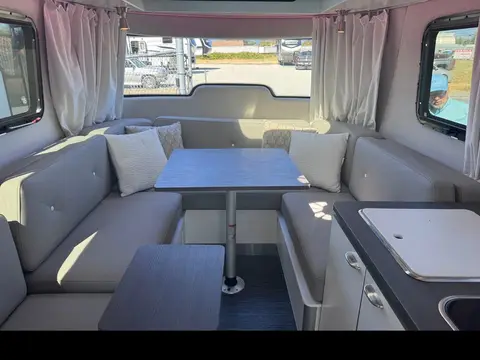 2020 Airstream Nest — photo 5