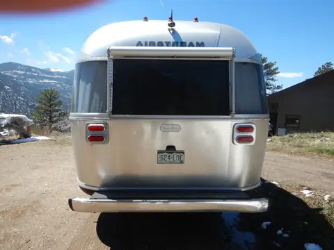 2022 Airstream Flying Cloud 25 25 ft — photo 2