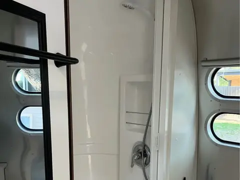 2022 Airstream Caravel 20FB — photo 4